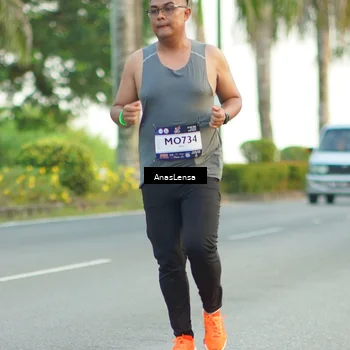 Runner Photo 7748615