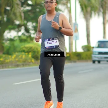 Runner Photo 7748619