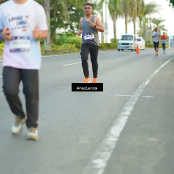 Runner Photo 7748621