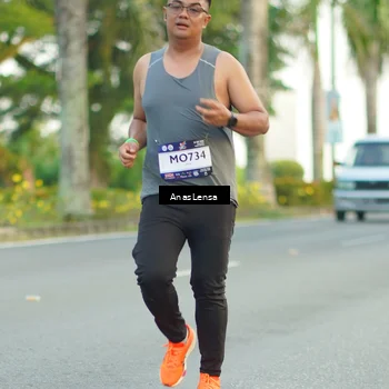 Runner Photo 7748632