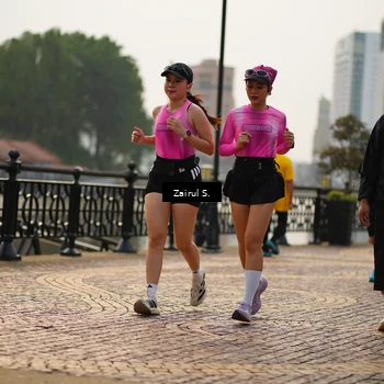 Runner Photo 7748652