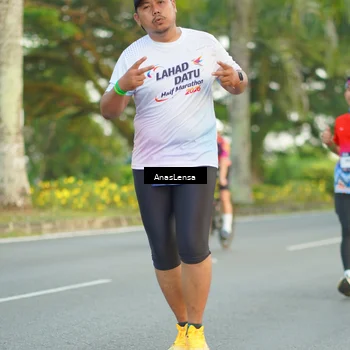 Runner Photo 7748657