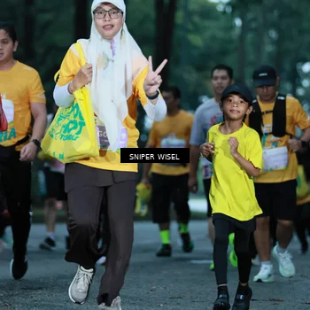 Runner Photo 7748673