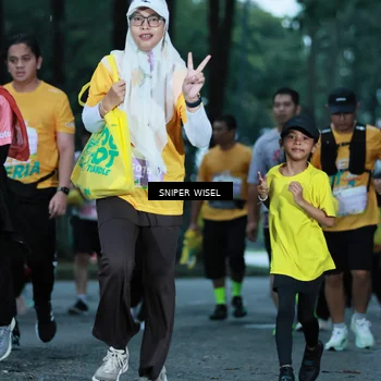 Runner Photo 7748682