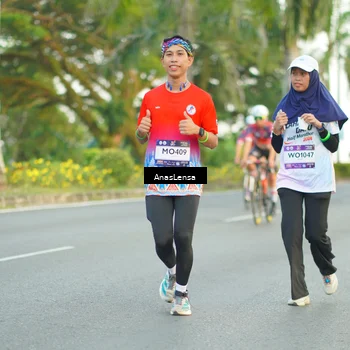 Runner Photo 7748689