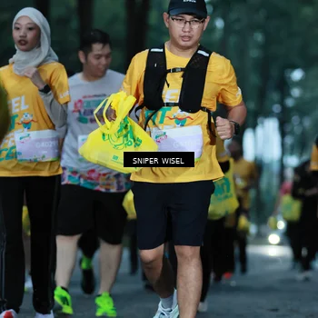 Runner Photo 7748703