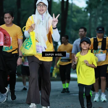 Runner Photo 7748708