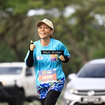 Runner Photo 7748732