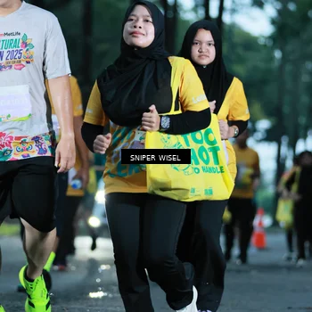 Runner Photo 7748737