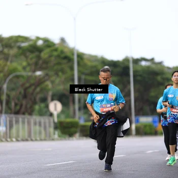 Runner Photo 7748740