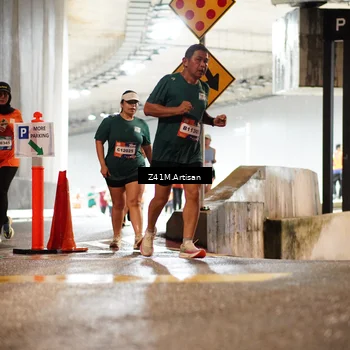Runner Photo 7748745