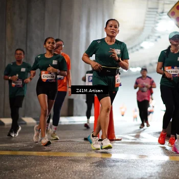 Runner Photo 7748754