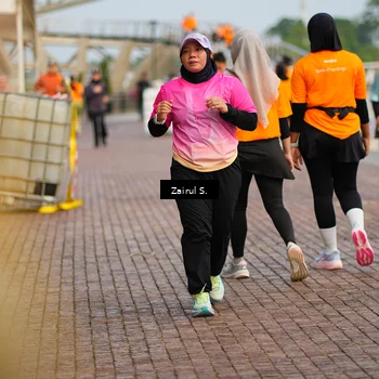 Runner Photo 7748761