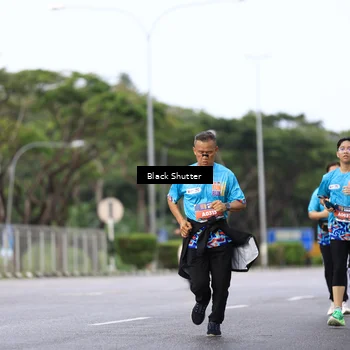 Runner Photo 7748764
