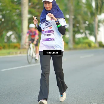 Runner Photo 7748778