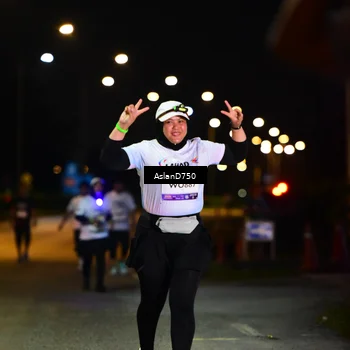 Runner Photo 7748787