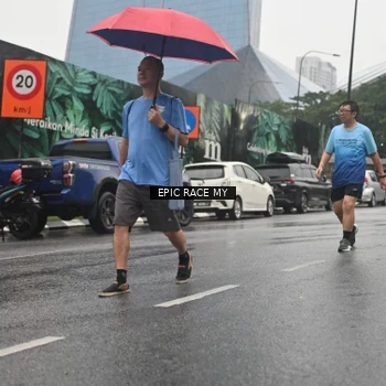 Runner Photo 7748793