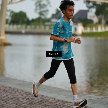 Runner Photo 7748795
