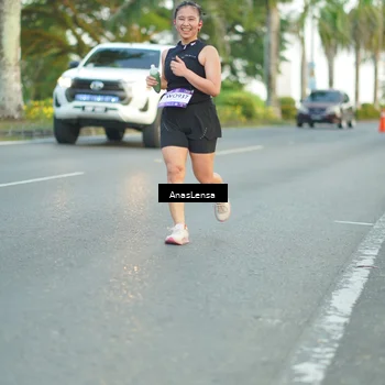 Runner Photo 7748801