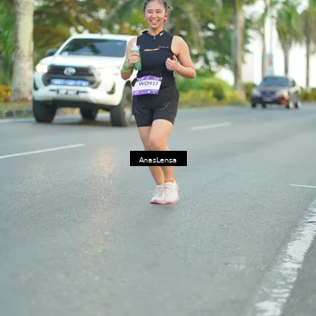 Runner Photo 7748810