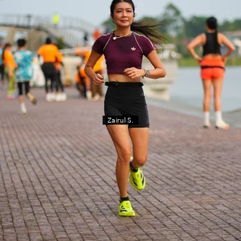 Runner Photo 7748837