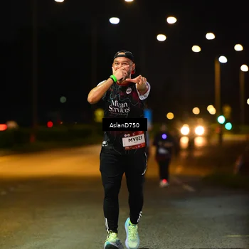 Runner Photo 7748842