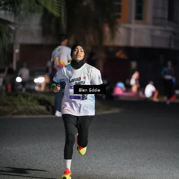 Runner Photo 7748852