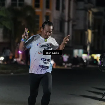 Runner Photo 7748861