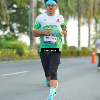 Runner Photo 7748868