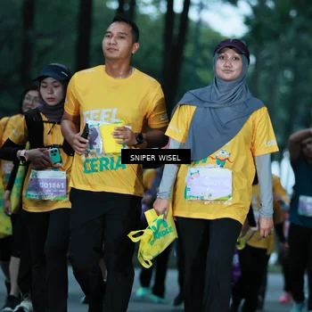 Runner Photo 7748872