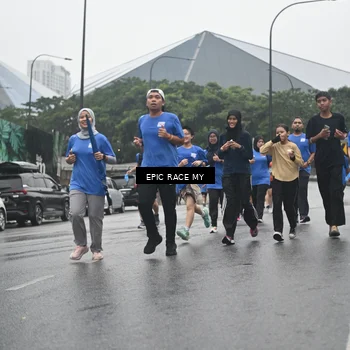 Runner Photo 7748888