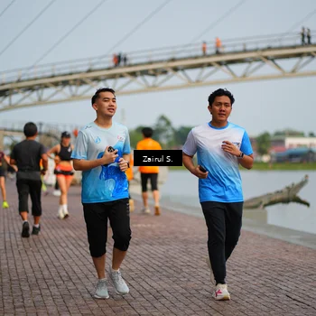 Runner Photo 7748904