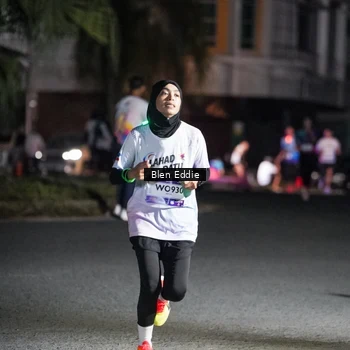 Runner Photo 7748910