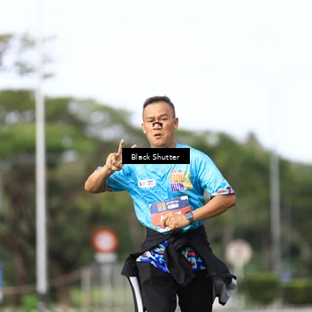 Runner Photo 7748913
