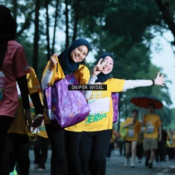Runner Photo 7748914