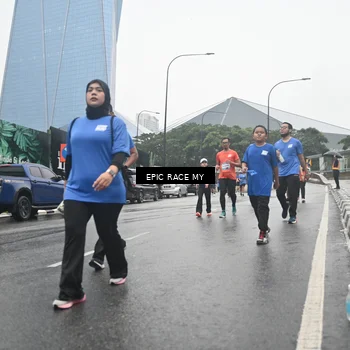 Runner Photo 7748930