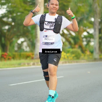 Runner Photo 7748939