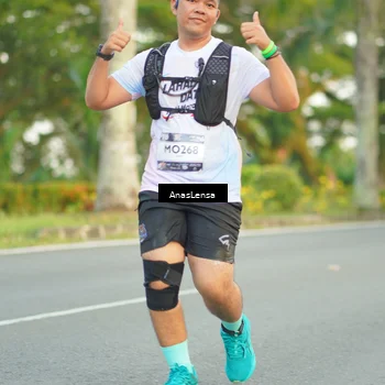 Runner Photo 7748945