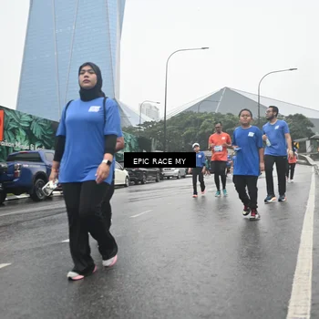 Runner Photo 7748953