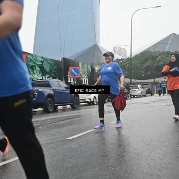 Runner Photo 7748959