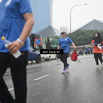 Runner Photo 7748977