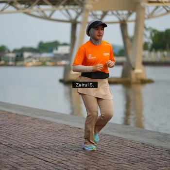 Runner Photo 7748983