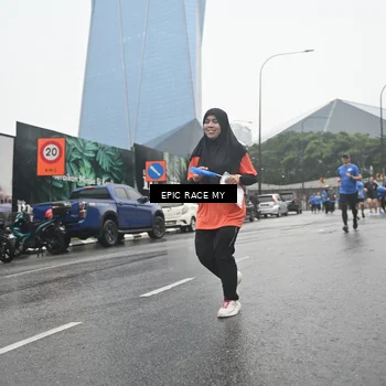 Runner Photo 7748988