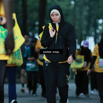 Runner Photo 7749007