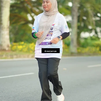 Runner Photo 7749008