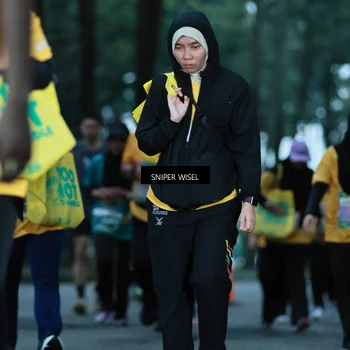 Runner Photo 7749011