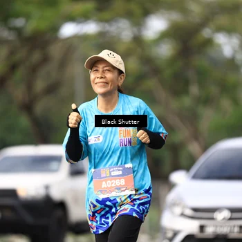 Runner Photo 7749012