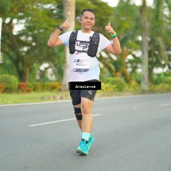 Runner Photo 7749016