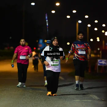 Runner Photo 7749017
