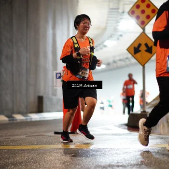 Runner Photo 7749018